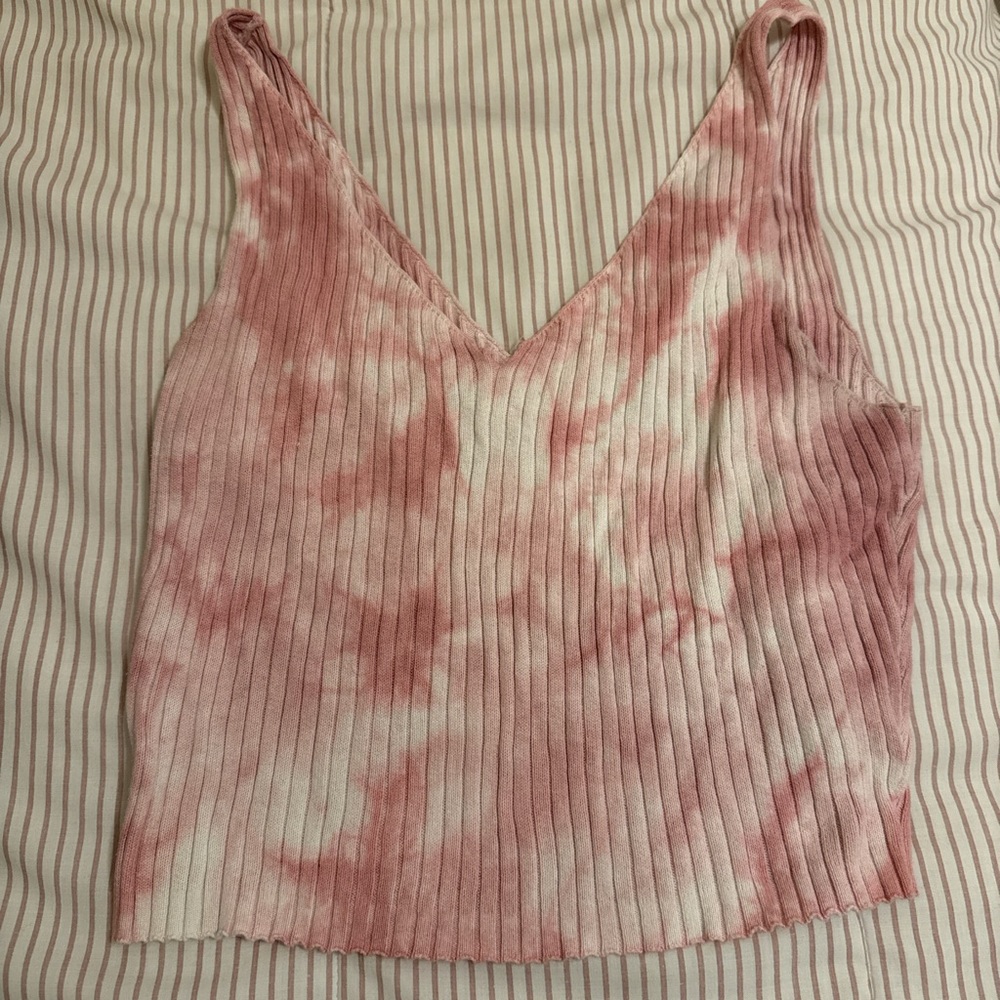 RVCA Pink and White Ribbed Crop Tank Top